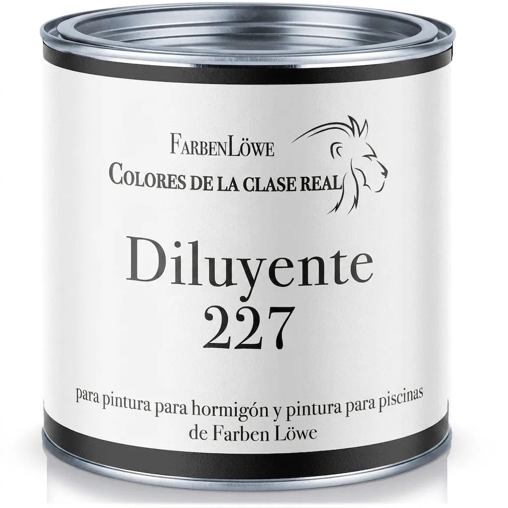 Bote de disolvente Farben Löwe 227 para pintura de hormigón y piscinas, con etiqueta blanca y detalles negros.