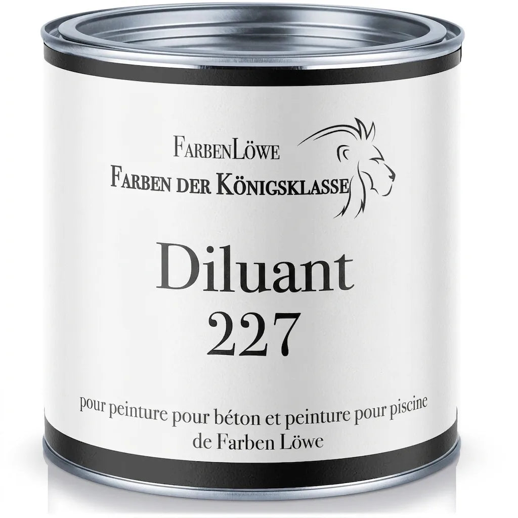 Pot de diluant Farben Löwe 227 pour peinture béton et piscine.