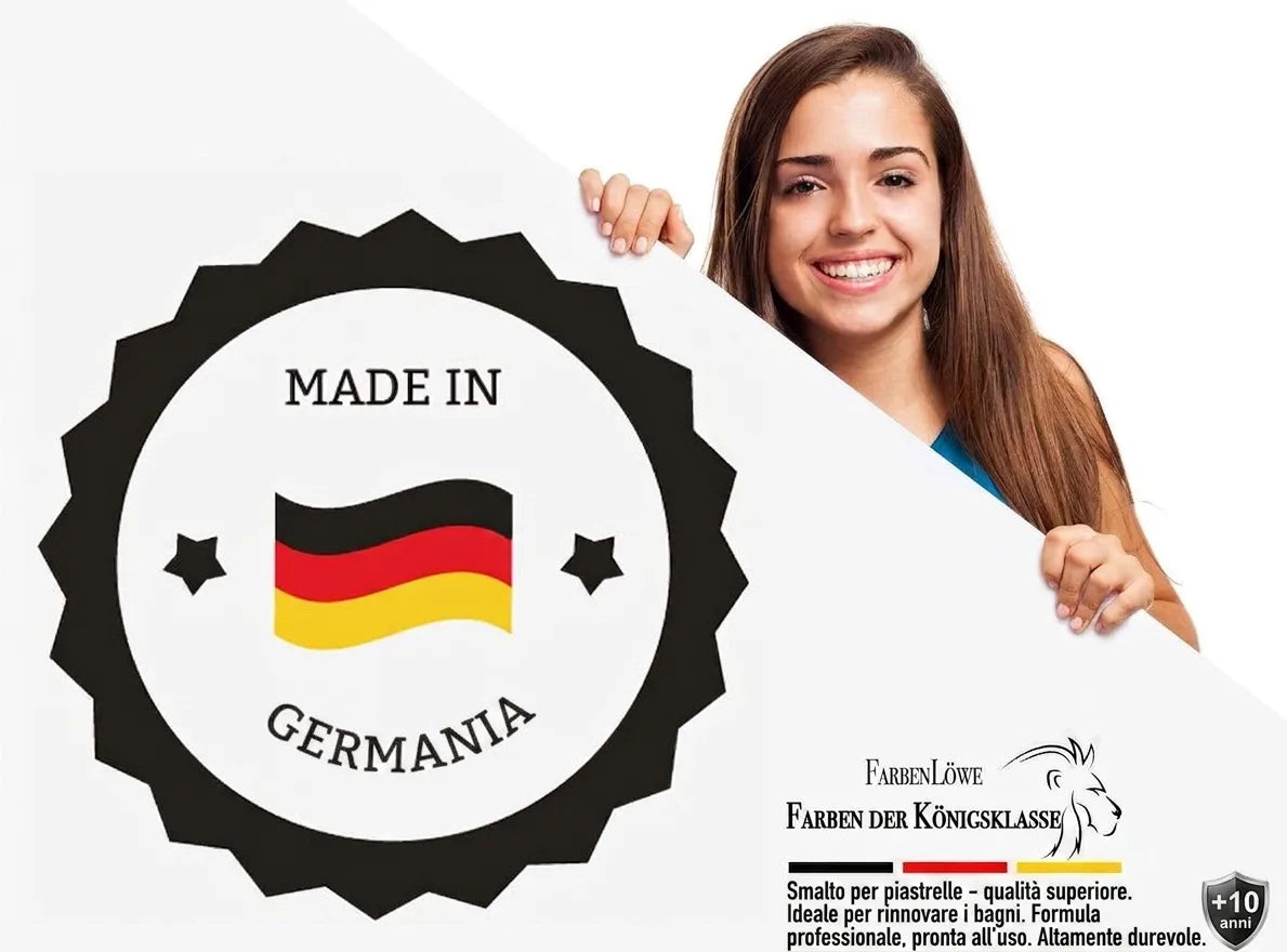 Ragazza sorridente mostra cartello con etichetta Made in Germany e logo FarbenLöwe colori di classe reale.