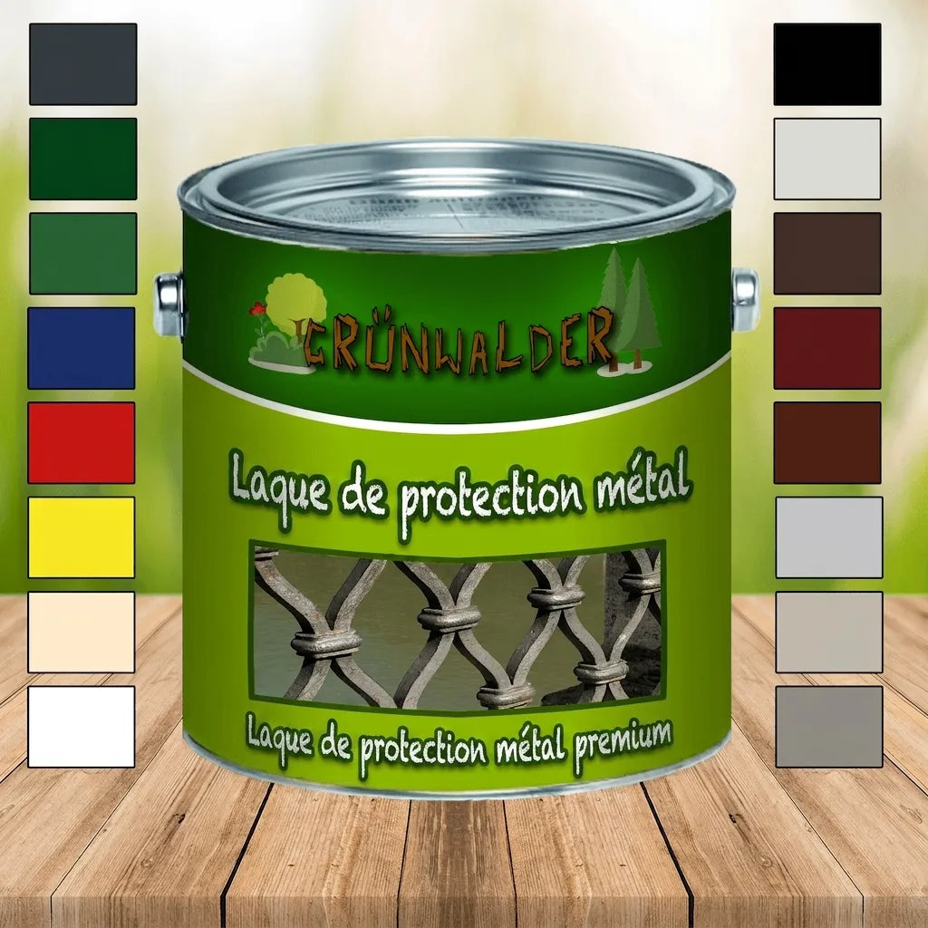 Pot de peinture protectrice pour métal Grünwalder, avec plusieurs échantillons de couleurs, sur une table en bois.