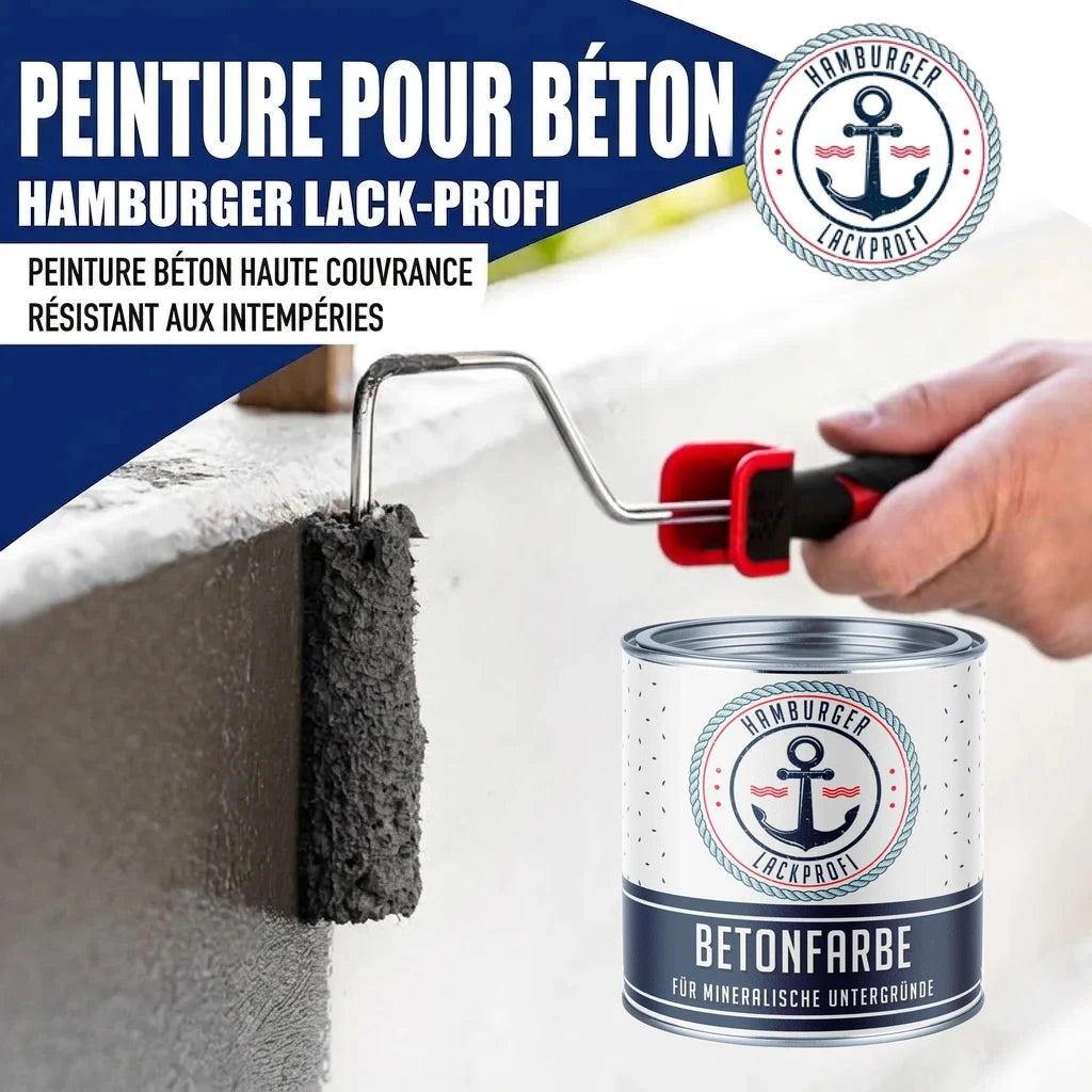 Peinture béton Hamburger Lack-Profi. Main appliquant de la peinture "BETONFARBE" sur un mur.