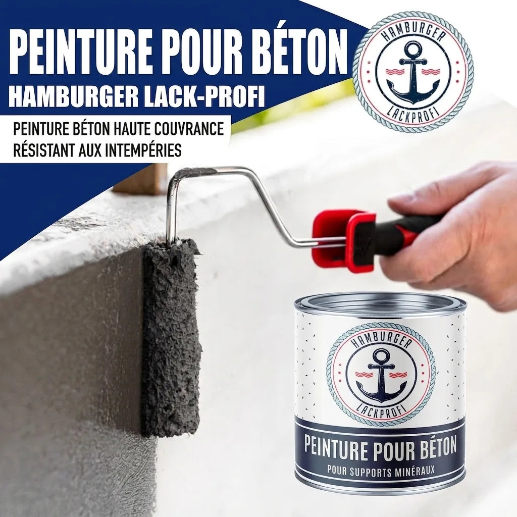 Application de peinture béton gris foncé avec un rouleau sur une surface. Pot de peinture Hamburger Lack-Profi.