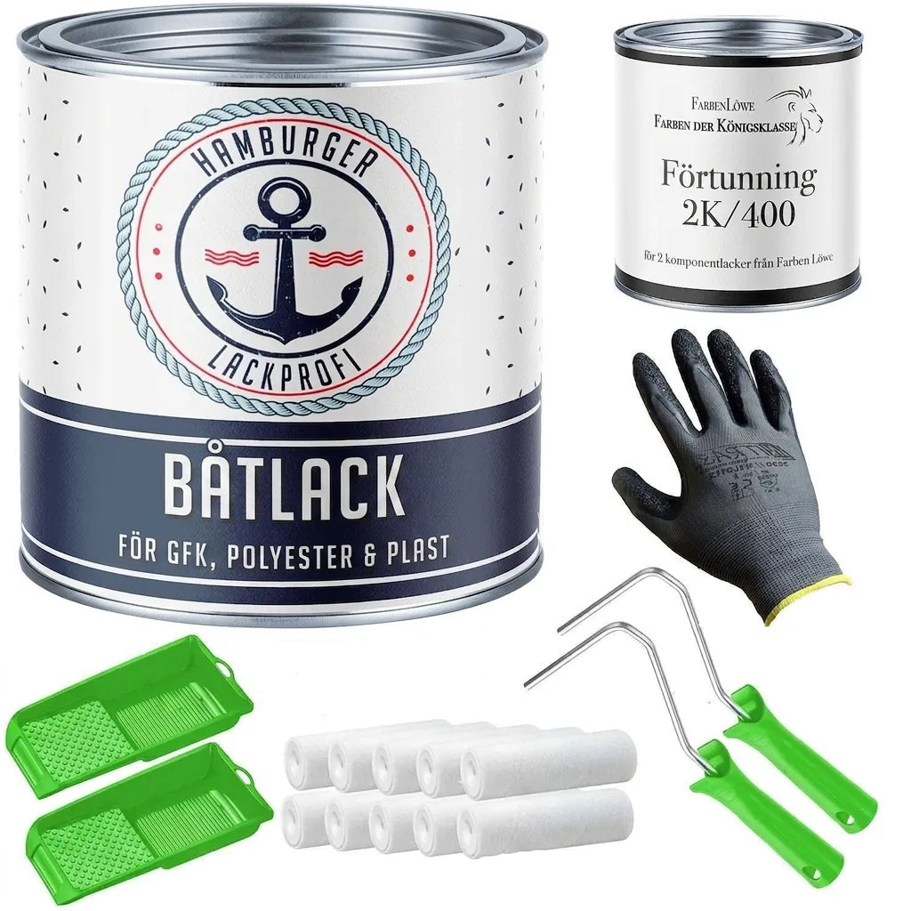 Båtlack-set med burk båtlack, förtunning, handskar, målarbrickor, målarrollers och rollbyglar.