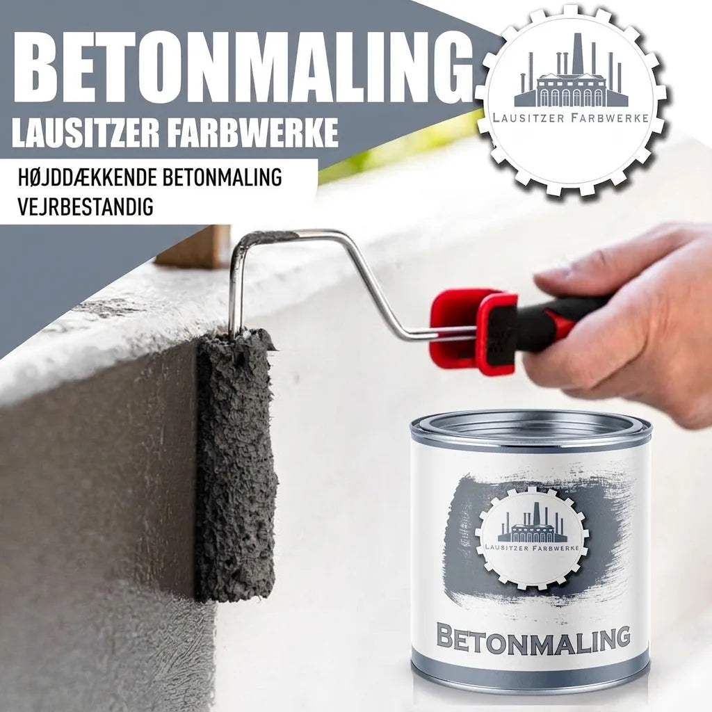 Hånd maler betonvæg med mørkegrå betonmaling fra Lausitzer Farbwerke. Fremhæver højdækkende og vejrbestandig betonmaling.