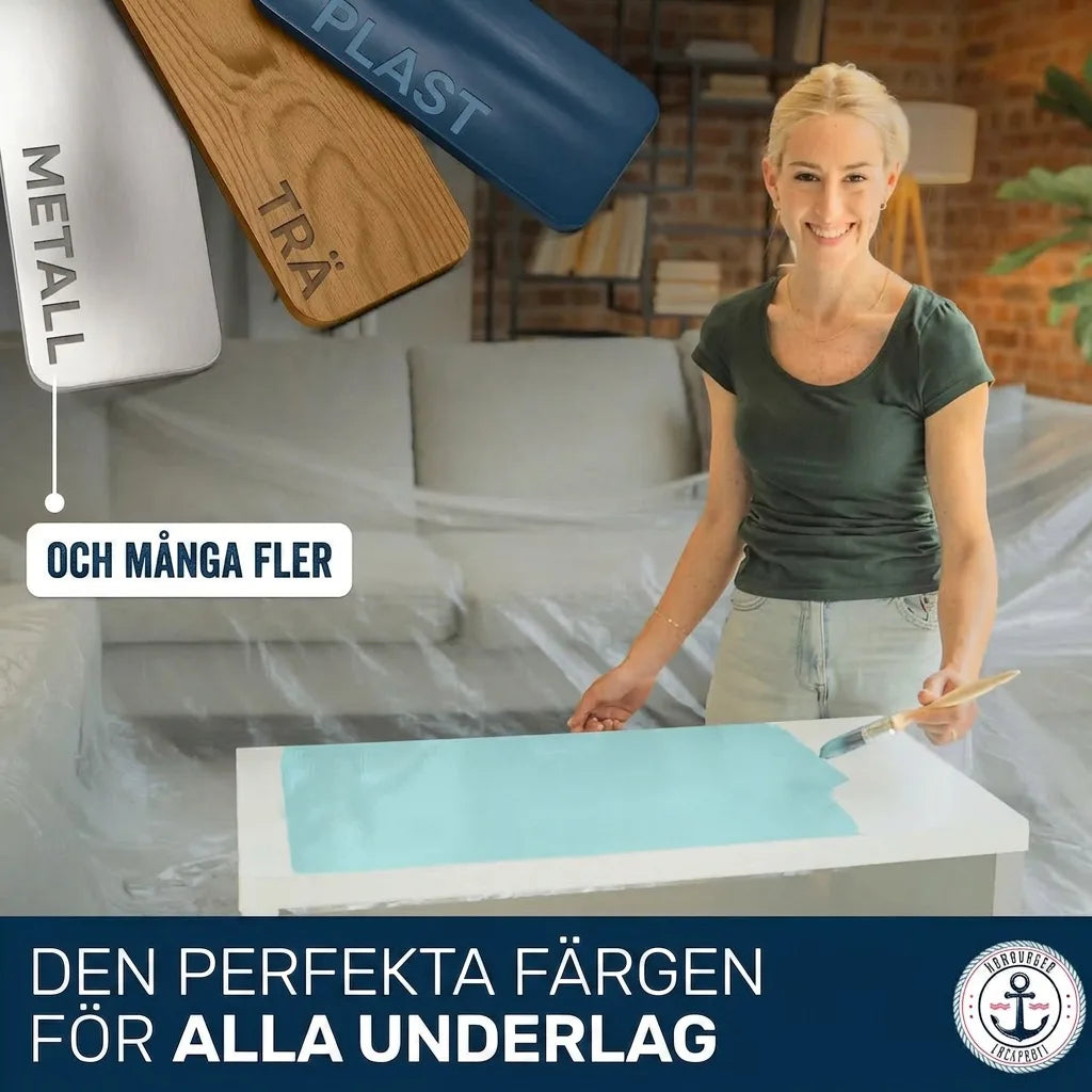 Kvinna målar ett bord med ljusblå färg. Prover för metall, trä, plast visar att färgen passar alla ytor.