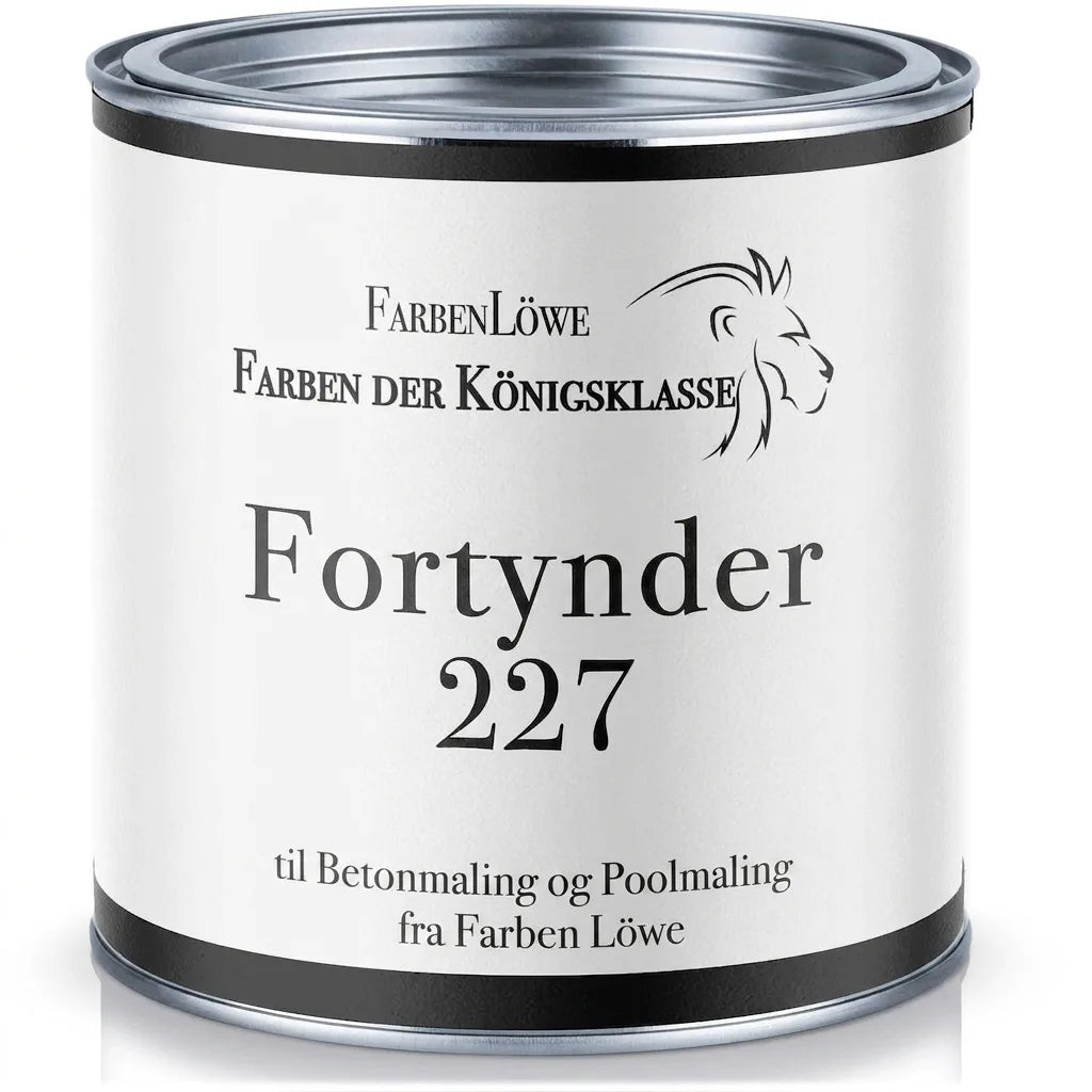 FarbenLöwe Verdünnung 227 tynder til betonmaling og swimmingpoolmaling.