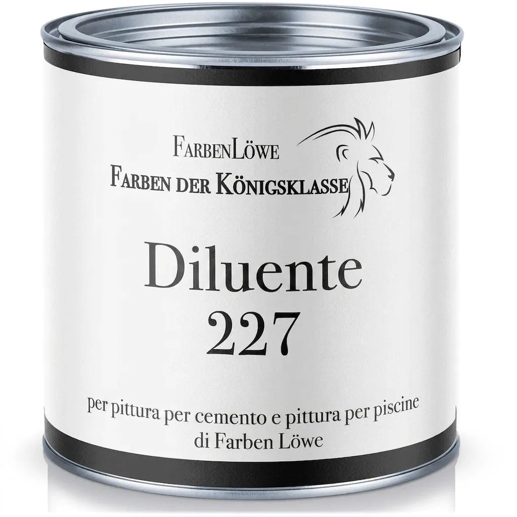 Lattina di diluente 227 FarbenLöwe per vernice da cemento e piscina, etichetta bianca e nera.