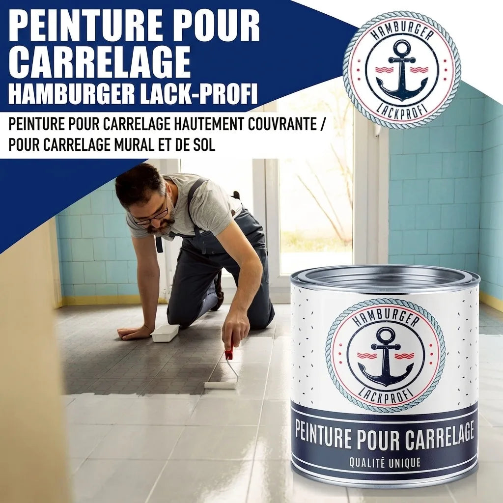 Un homme peint des carreaux de sol en blanc. Pot de peinture pour carrelage Hamburger Lack-Profi hautement couvrante.