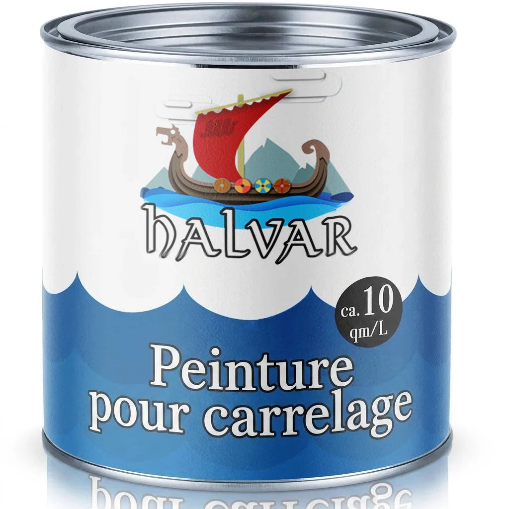 Pot de peinture Halvar pour carrelage avec illustration d'un drakkar viking. Indique environ 10 m²/L.